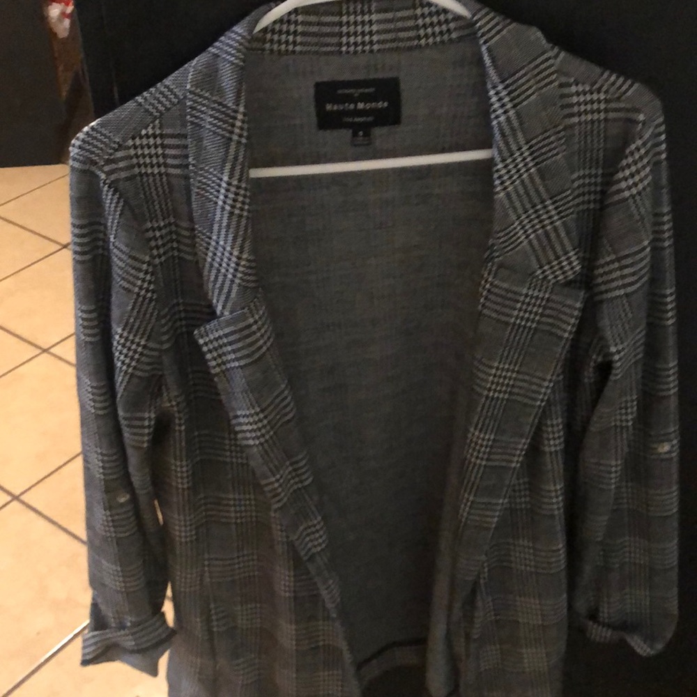 Black and white stripped blazer. Light weight